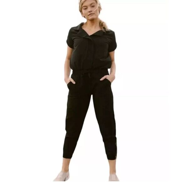 Albion Black Collar Roll Tab Short Sleeve Zipper Jogger Jumpsuit Women's M - Picture 1 of 13